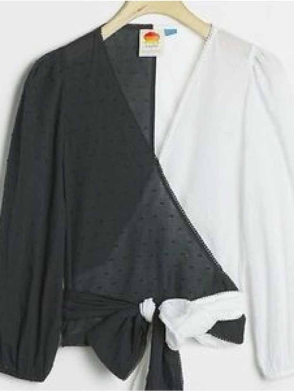Farm Rio Wrap Contrast Color Top Sz Large - Picture 2 of 11